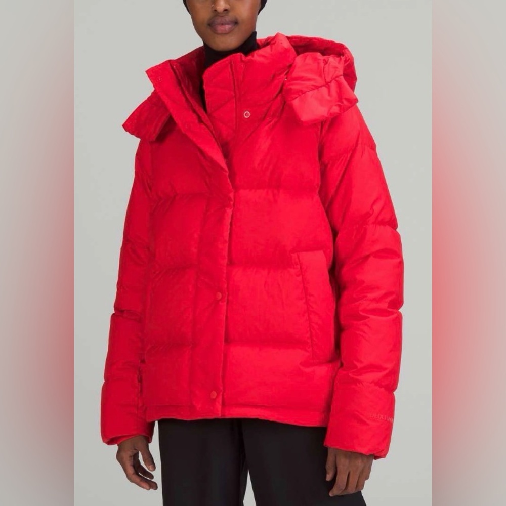 NWOT New Lululemon Wunder Puff Jacket Grenadine Red